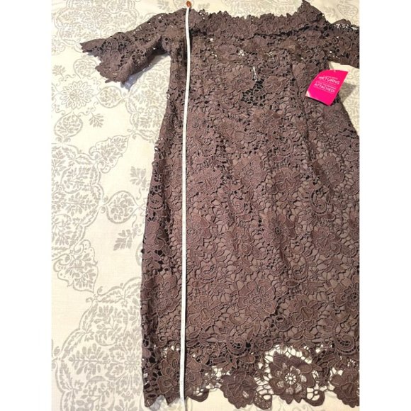 NWT Paper Dolls bardot crochet dress with fluted sleeves - Picture 10 of 14